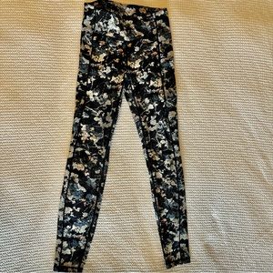 Lululemon Speed tight